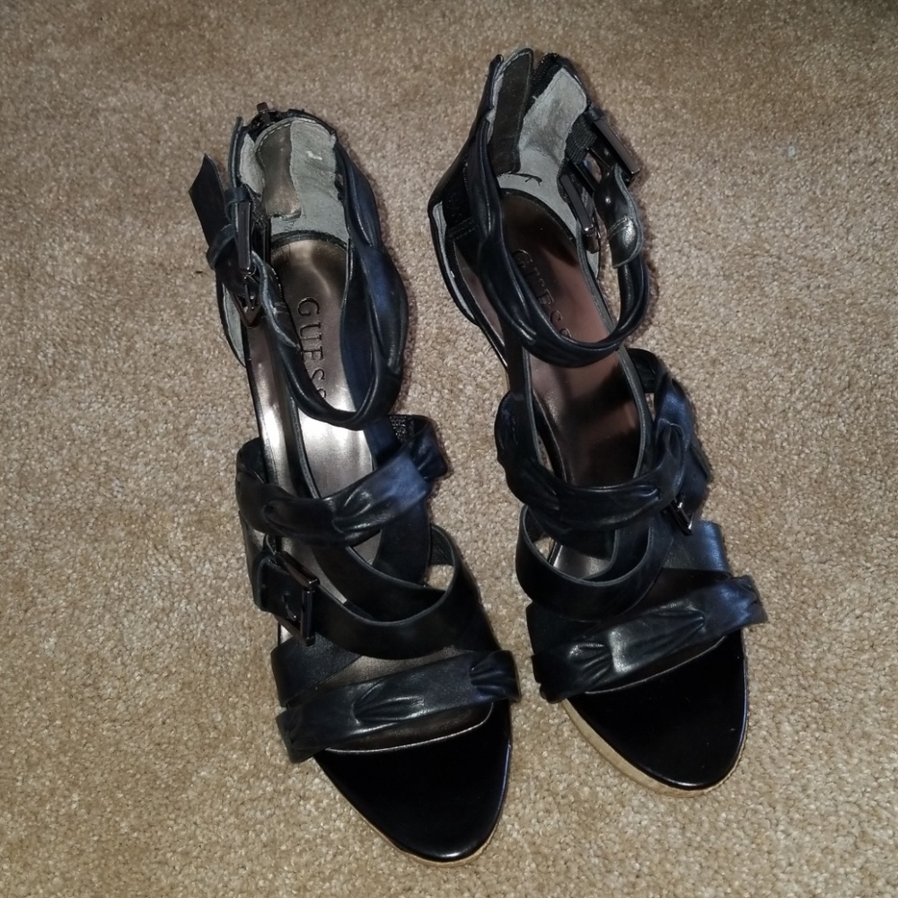 New Guess Black Leather platform strappy heels